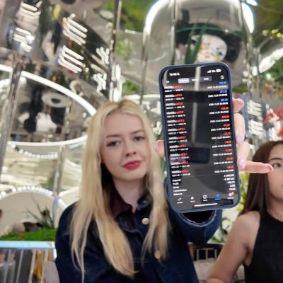 jameswi82010400's profile picture. 