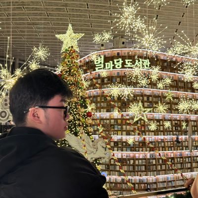 Poem_by_glass's profile picture. 너와나 가장 아름다웠을 그때를 기억하며.🍃