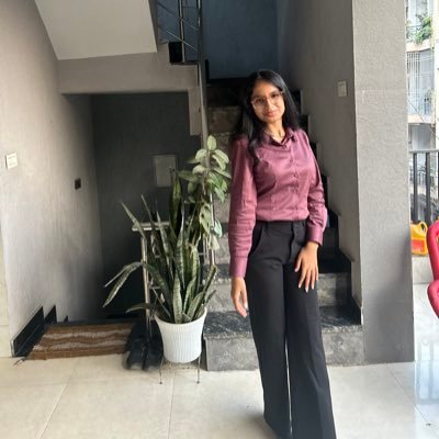 dkukreja010's profile picture. Just Figuring Out Life ||  Product brain × Money mindset