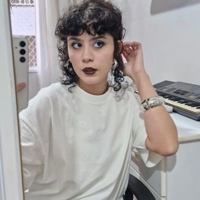 eunaosouarayssa's profile picture. ^^