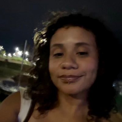 leehzss's profile picture. de tpm 24 horas por dia