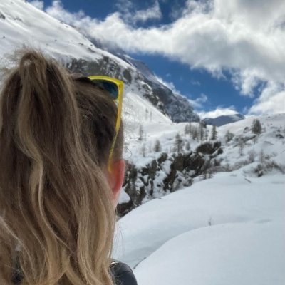 LZelanick's profile picture. Let's bag it.