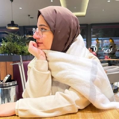 janoudi00's profile picture. مصابة بالقراءة، أول من استبدل الكافيين بالخط العربي، أجهش باستخدام الأدب، وأعرفُ أنّه {يُدَبِّرُ الْأَمْرَ مِنَ السَّمَاءِ إِلَى الْأَرْضِ}.