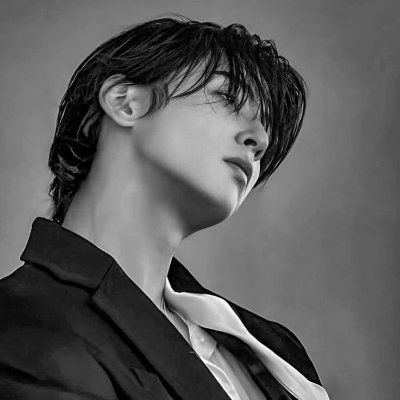 G0LDENRAIN's profile picture. ''To walk away is betrayal. To obey is surrender. So I walk the line in between.'' | @rimatinta's other half | Fictional by G-Rain #ROLEPLAY ‼️ REVAMPING ‼️