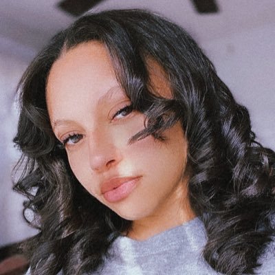JCierraMist's profile picture. 