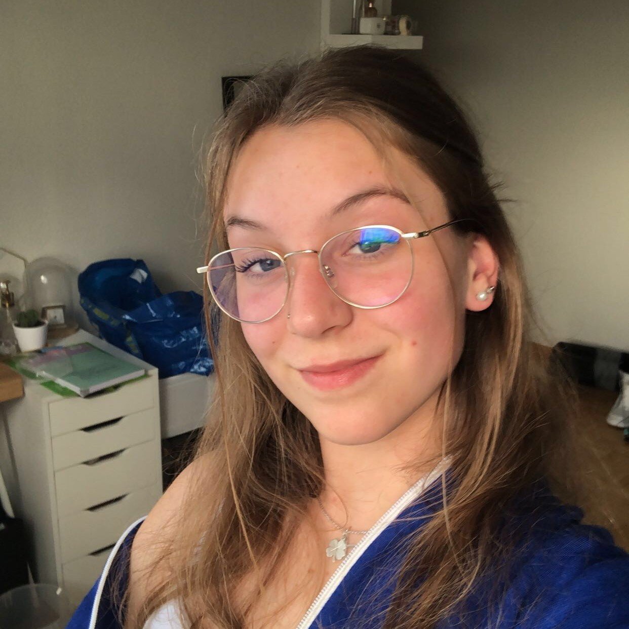 ebohm17896796's profile picture. 