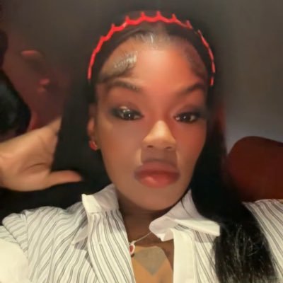 DimeBreedxo_'s profile picture. Heart of a lion , eye of a tiger 💯 #RIPMAMA Long Live the guys 💯 #dimebreed 🔟