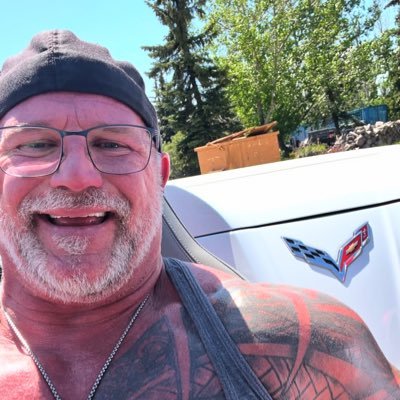 LINCOLNJAMEScr's profile picture. Philanthrophist; Need help or looking for a little extra financial support and care? Feel free to DM! I'd love to help and bring some beauty into your day.💫❤️