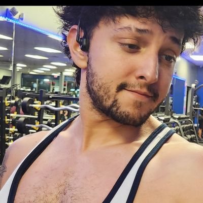 NickOhTeen's profile picture. I chose to be 5'6 so I don't look down on women.