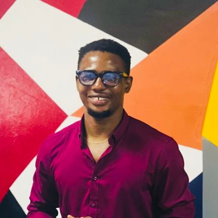 lars_rl's profile picture. Tech | Sports | Politics