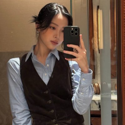 agdingda's profile picture. Business account