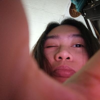 vcutstitch's profile picture. 