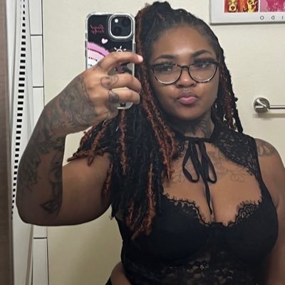 Yoni_K97's profile picture. 🥰 I SELL LINGERIE ❤️ COME SHOP 🛑THIS IS MY ONLY PAGE🛑 DO NOT GET SCAMMED 🛑 I DONT DO NO TYPE OF CONTENT!!!!!