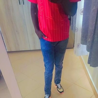 OtienoClimax's profile picture. surviving is winning Franklin