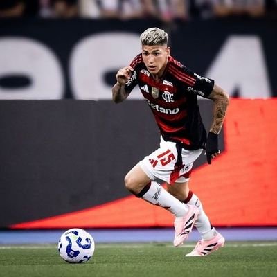 marcaocrfx's profile picture. 𝑪 𝑹 𝑭.