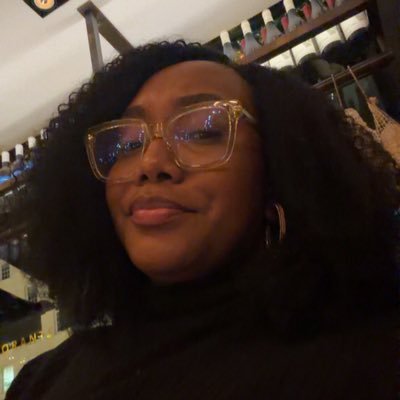 Aautyrae's profile picture. 🌸🌊 Sola Fide | COYG❤️🤍|LH44