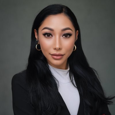 CamillaDLim's profile picture. CRE agent in CA