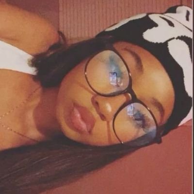 Noor1234san's profile picture. 🏳️‍🌈 Emirati lesbian / مثليه اماراتيه 🇦🇪
✨ 23 ✨
*•.¸♡ Drawing ♡¸.•*
علاج نفسي و دعم لي نفسي
⚢  🇦🇪 ❤️ 🏳️‍🌈 ⚢