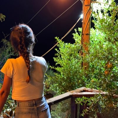 karakzz6302's profile picture. mutlu değilim ama kafam rahat