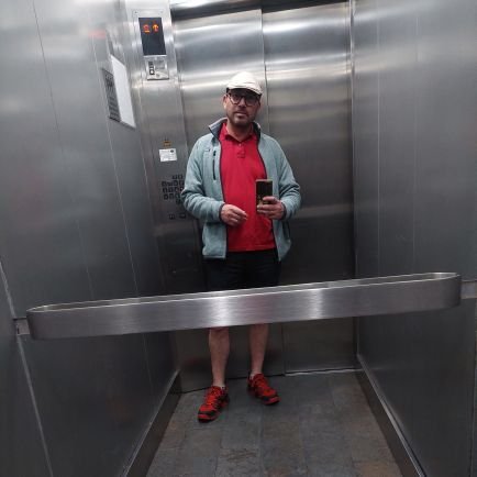 ChRojasG1974's profile picture. Padre, Pareja, Ingeniero Civil Eléctrico, Comunista, Cruzado, Pescador, INBA, PUCV, Inmarcecible, Borracho
🎣🏕🪴🎩