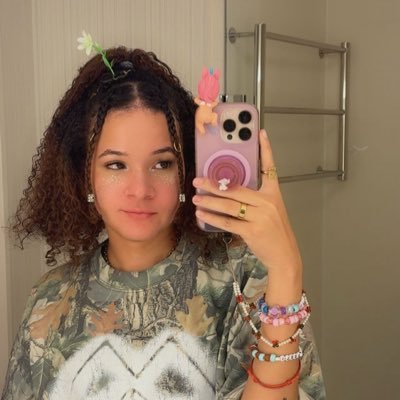 hausofgen's profile picture. dedicated fan of the rah rah bitch. unhinged aries ♈︎