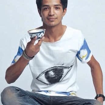 Baxtiyor_Rahman's profile picture. وَلَا تَضْرِبْ بِهَا وُجُوحَنَا