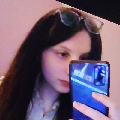 geovenera's profile picture. Melanie |🏳️‍🌈|🇨🇺🇧🇴