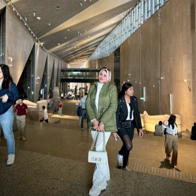 Ayaa_Dewan's profile picture. FCES || M.L.S Graduated🎓