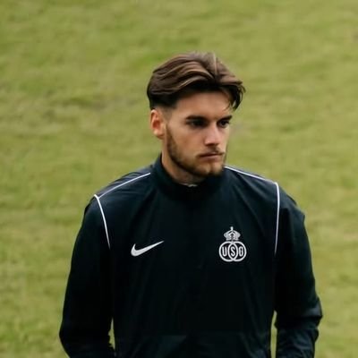 NicoGjw10's profile picture. PP RUSG 🟨🟦 | 24yo | 27/06/18 ❤