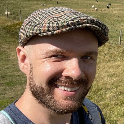 MartinTale's profile picture. Full stack dev having fun with AI 🤖
And building cool apps in public 😇