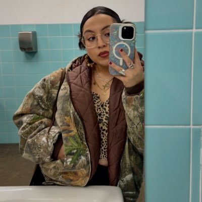 ra_estella's profile picture. pensamientos tontos