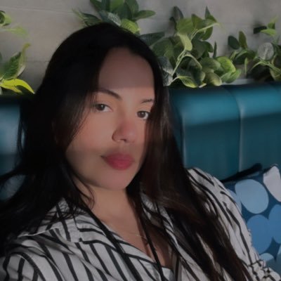 araujospz_'s profile picture. Venezolana. 🖇Lic. Com Social / Project Manager