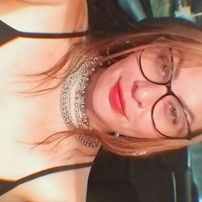 vnsslprz's profile picture. sempre falando sobre a morte da bezerra.
e sobre minha vida ir de 0 a 100 em segundos.

não enche meu saco, enche meu bolso.

SEP 💚🐷