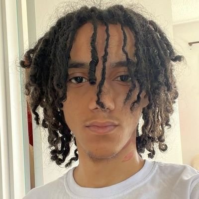 detestones's profile picture. fck this and that que sera sera