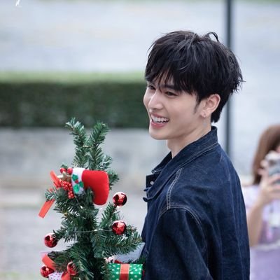 amme_my's profile picture. รักเพิร์ธแซนต้าที่สุด🖤🤍
เป็นอุนยายที่รักเมี่ยงมาก♥️