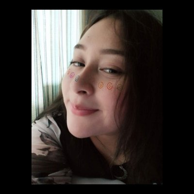 doloresguerrenu's profile picture. Construyamos una conexión más profunda que mi wifi.