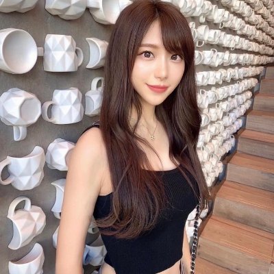 emi316232377202's profile picture. → https://t.co/RWNt6aTu9H