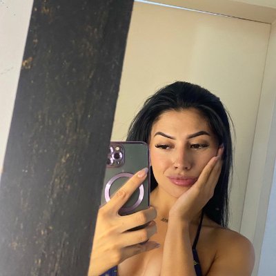 linaapoussggr's profile picture. yes ive one :) psych vibes, healing, calm, peace