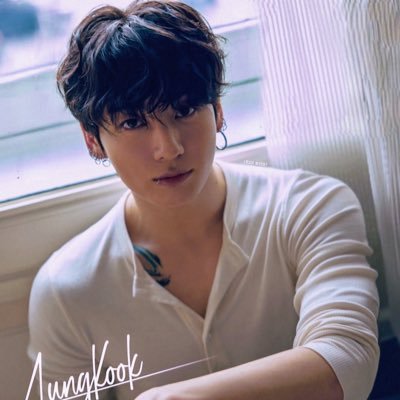 euphoria_s00's profile picture. Golden boy