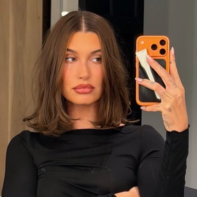 glazedhails's profile picture. 