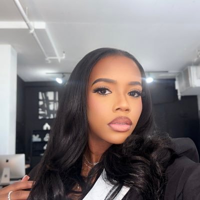 _yyannii's profile picture. Dasia🦋💕