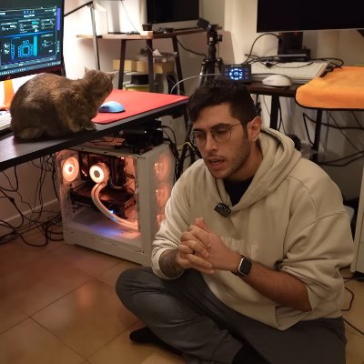 bardozVAL's profile picture. Forbes 30u30 2024 | ex-@aimlab CTO, ex VAL/CS semipro | Gamedev, world record aim | MSc in CompSci | hello@bardoz.com | join https://t.co/ea6xfDgvlb
