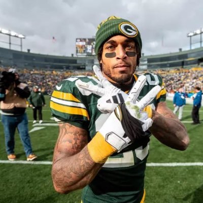 SaleseAntonio's profile picture. Grande hay uno solo y es local en Lambeau