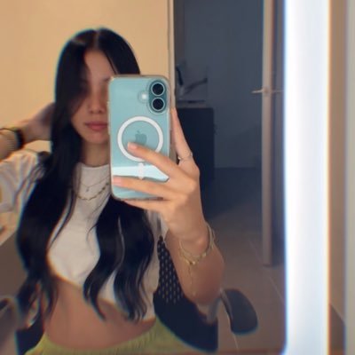 2xvvl2's profile picture. ig: 2.ixeel