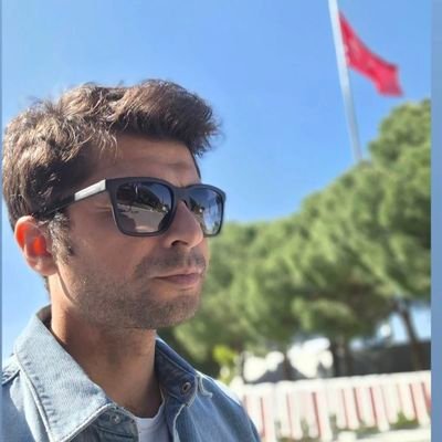 1muallimemre's profile picture. 