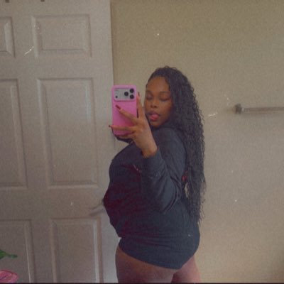 klnh_xoxo's profile picture. 