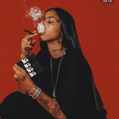 shaysensually2's profile picture. 18+ ONLY 😈 for the DL studs 🏳️‍🌈 main acct: @shaysensually