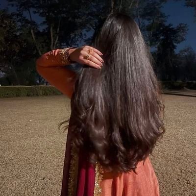 shwtt_up's profile picture. 