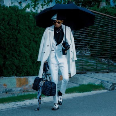 Mfortil's profile picture. Eclesiastés 12:1-7 Made in 🇭🇹 fashion Model Street style