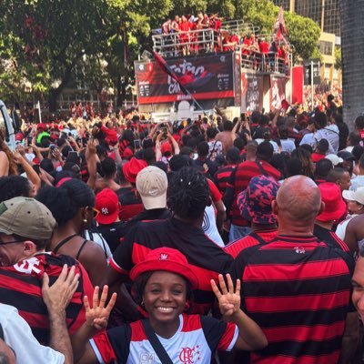 pequenatoddy's profile picture. Eu nasci pra te amar @Flamengo |  @Viradouro | 💖 Haja mais amor a começar em mim | ✊🏿 Tudo, tudo, tudo que nós tem é nós